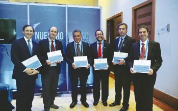 Sector pesquero industrial chileno anuncia certificación voluntaria  de pesquerías.